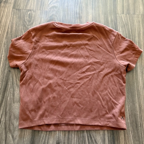 Cuts Clothing x Revolve Almost Friday Tee Cropped in Brown Jersey Tee Small - Picture 3 of 7